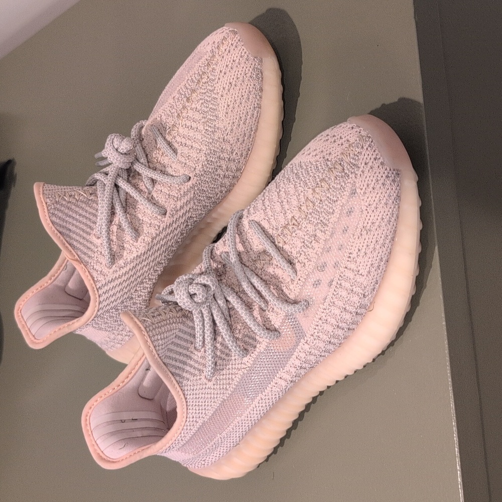 Yeezy Boost 350 V2 Synth Pink Reflective